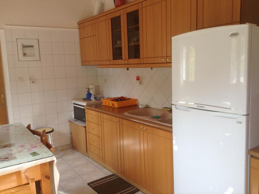 Πανδοχείο Λίμνης Πλαστήρα Hotel Kastania  Phòng bức ảnh
